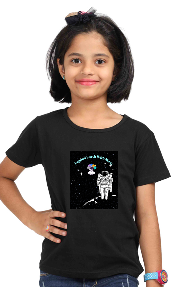 Beyond Earth With Mom – Kids' Cosmic Adventure T-Shirt